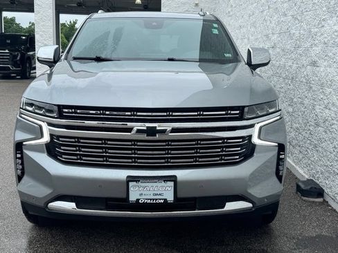 Used 2023 Chevrolet Tahoe Premier AWD/4WD image 7