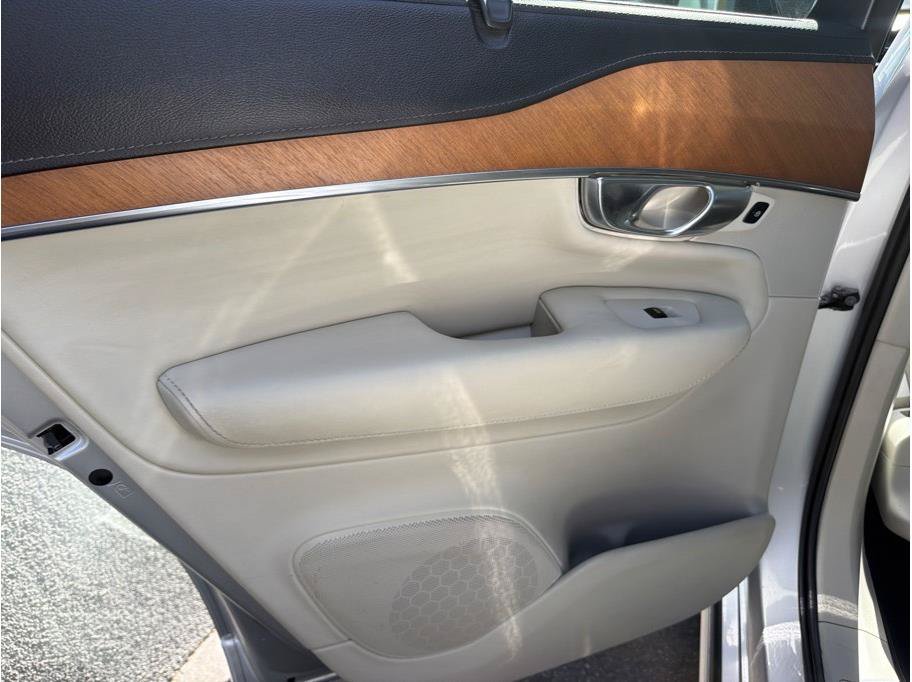 Used 2019 Volvo XC90 T6 Inscription w/ Advanced Package AWD/4WD image 12
