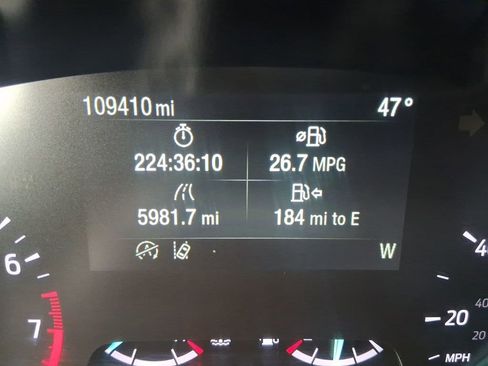 Used 2020 Ford Escape SE image 26