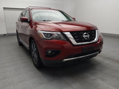 Used 2019 Nissan Pathfinder Platinum FWD image 13