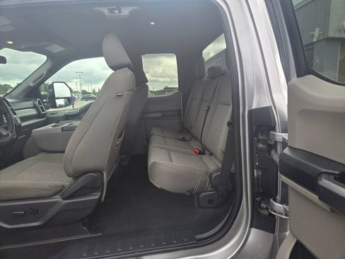 Used 2022 Ford F250 XLT w/ XLT Premium Package RWD image 8