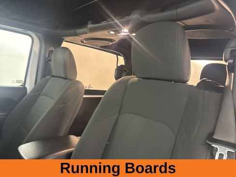 Used 2019 Jeep Wrangler Sport image 10