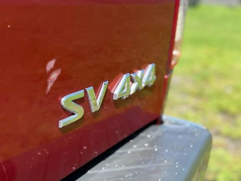 Used 2016 Nissan Frontier SV AWD/4WD image 16