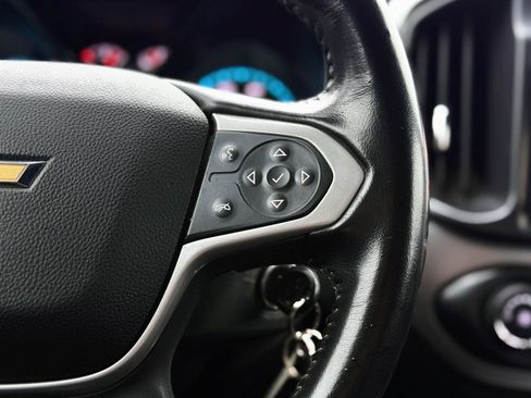 Used 2019 Chevrolet Colorado LT w/ LT Convenience Package image 17