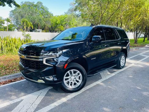 Used 2022 Chevrolet Tahoe LS image 1