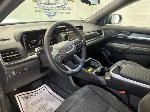 Used 2026 GMC Terrain Elevation w/ LPO, Floor Liner Package AWD/4WD image 18