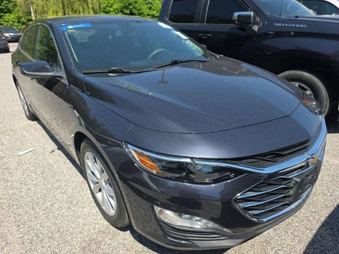 Used 2022 Chevrolet Malibu LT FWD image 3