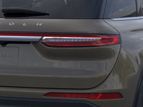 New 2025 Lincoln Corsair AWD w/ Equipment Group 101A image 21