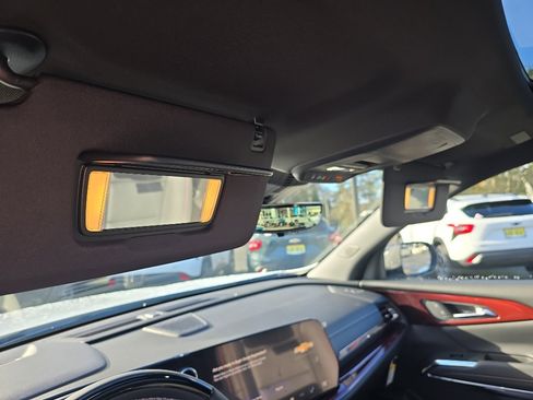 New 2026 Chevrolet Traverse Z71 image 15