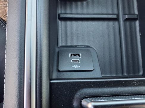 New 2026 Ford Expedition Max Platinum w/ Stealth Performance Package image 13