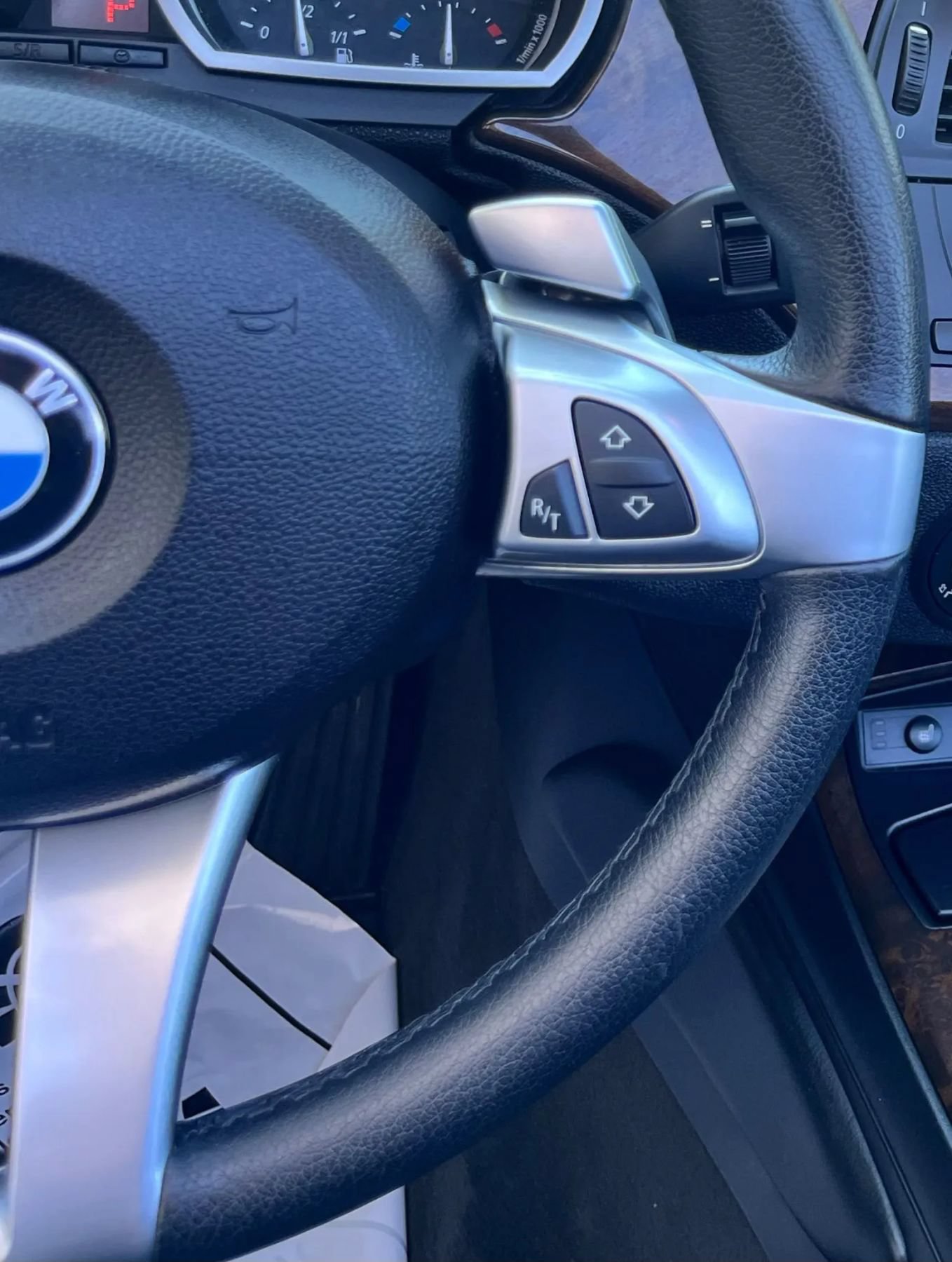 Used 2008 BMW Z4 3.0si RWD image 25