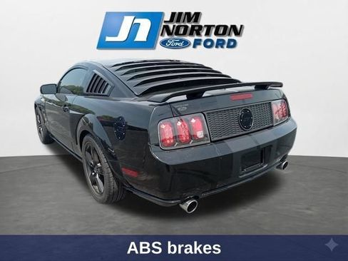 Used 2007 Ford Mustang GT RWD image 7