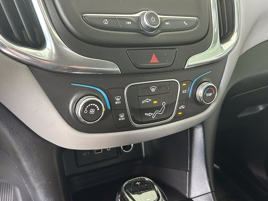 Used 2020 Chevrolet Equinox LS w/ LS Convenience Package FWD image 37