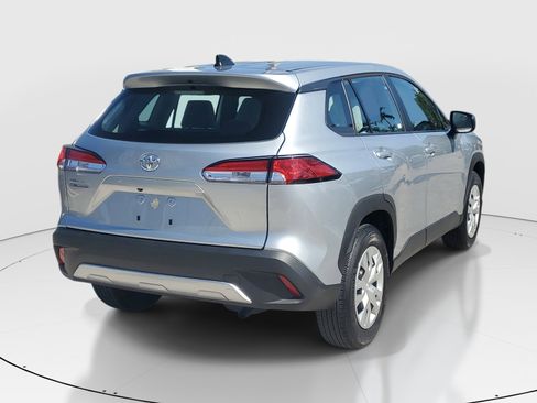 Certified 2024 Toyota Corolla Cross L FWD image 3