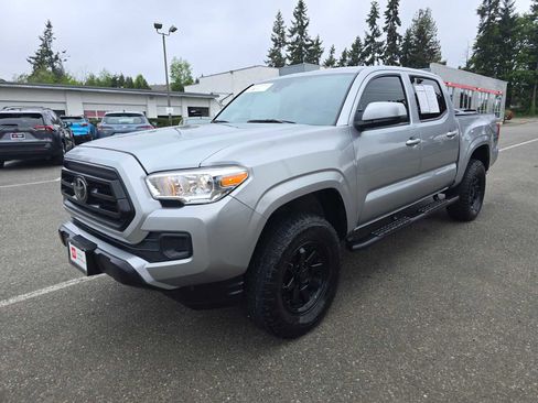 Certified 2023 Toyota Tacoma SR AWD/4WD image 11
