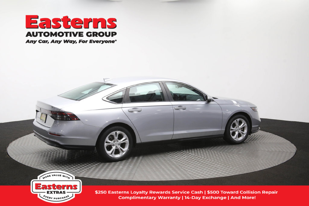 Used 2023 Honda Accord LX image 44
