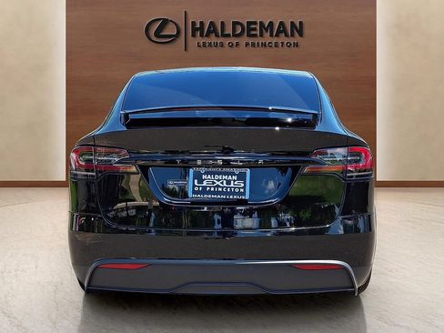 Used 2024 Tesla Model X AWD/4WD image 5