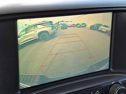 Used 2019 Chevrolet Silverado 1500 LT image 21