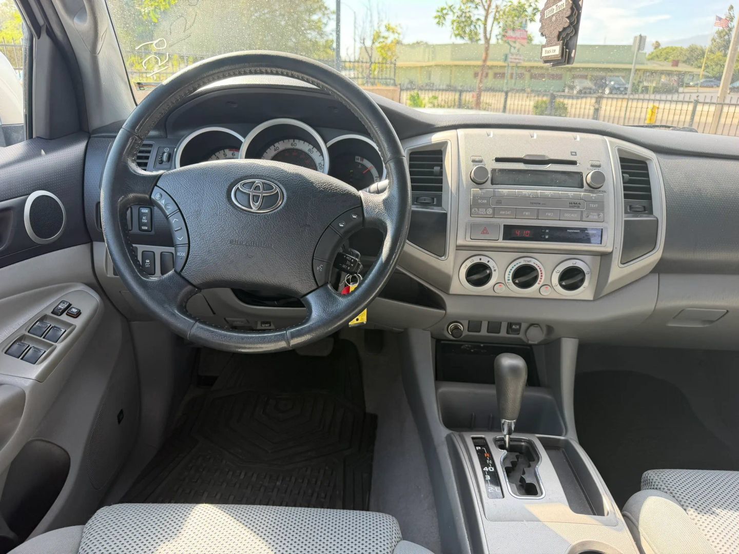 Used 2011 Toyota Tacoma PreRunner w/ TRD Sport Pkg w/JBL Audio RWD image 18