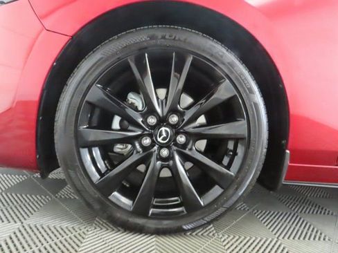 Used 2025 MAZDA MAZDA3 2.5 Turbo Sedan w/Premium Plus image 31