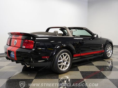 Used 2009 Ford Mustang Shelby GT500 RWD image 13