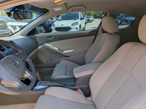 Used 2010 Nissan Altima 2.5 S FWD image 18