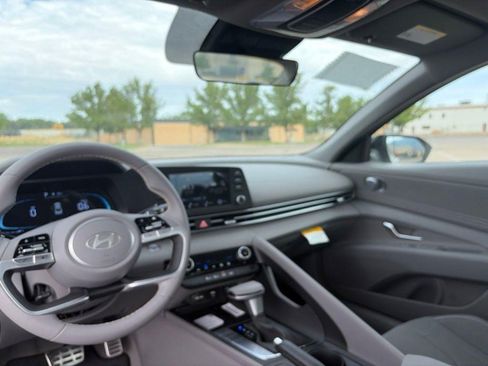 New 2026 Hyundai Elantra Sport FWD image 23