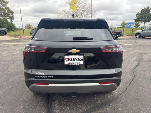 New 2026 Chevrolet Equinox LT w/ Convenience Package II image 4