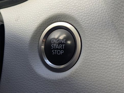 Used 2023 Toyota Corolla SE image 27