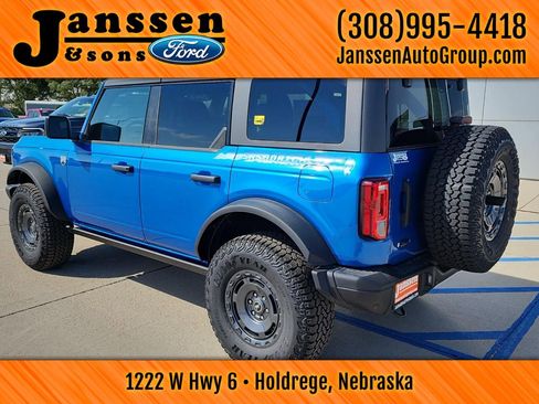 New 2025 Ford Bronco Big Bend w/ Black Diamond Package image 16