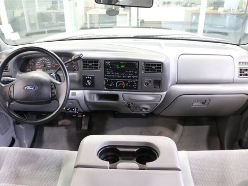 Used 2003 Ford F250 XLT AWD/4WD image 22