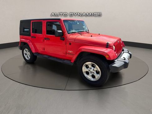 Used 2013 Jeep Wrangler Unlimited Sahara w/ Trailer Tow Group AWD/4WD image 3