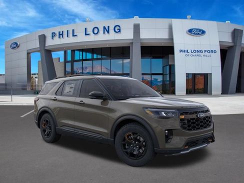 New 2026 Ford Explorer Tremor w/ Tremor Ultimate Package AWD/4WD image 8