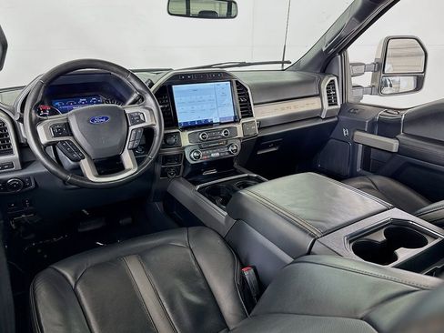 Used 2022 Ford F350 Platinum AWD/4WD image 40