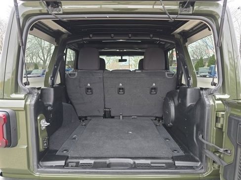 Used 2022 Jeep Wrangler Unlimited Sport image 32