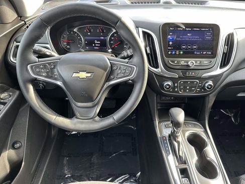 Used 2023 Chevrolet Equinox LT image 8