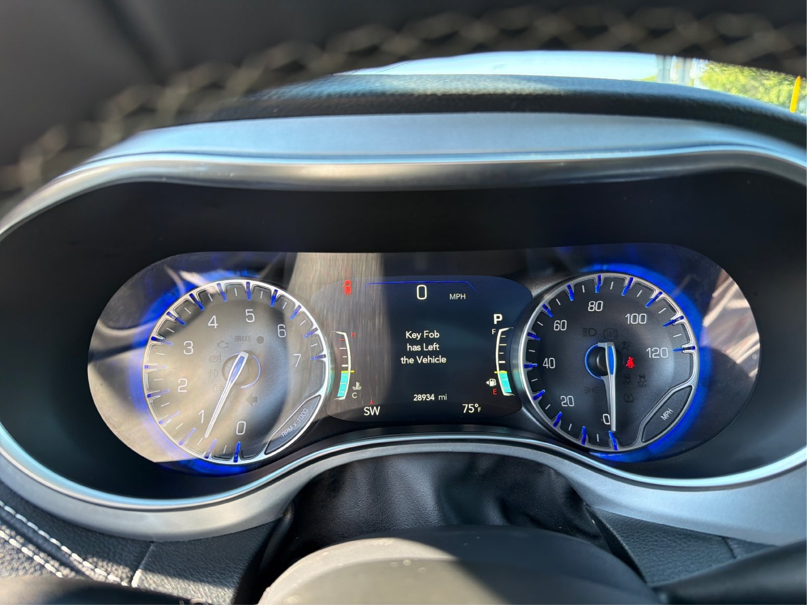Used 2026 Chrysler Pacifica Limited FWD image 18