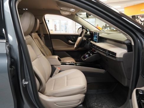 Used 2022 Lincoln Corsair AWD w/ Equipment Group 101A image 25