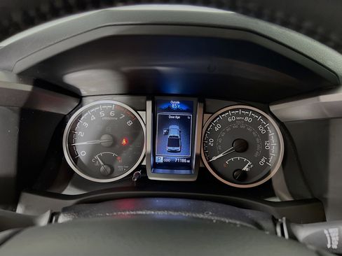 Used 2023 Toyota Tacoma SR5 w/ Technology Package RWD image 22