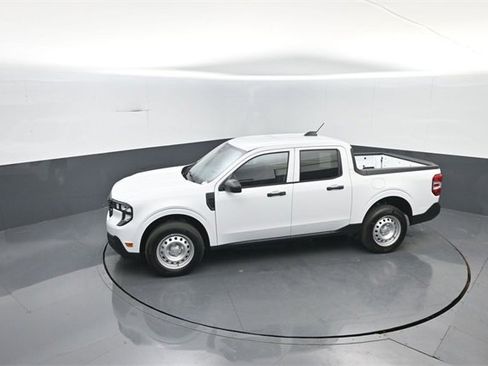 New 2026 Ford Maverick XL image 24
