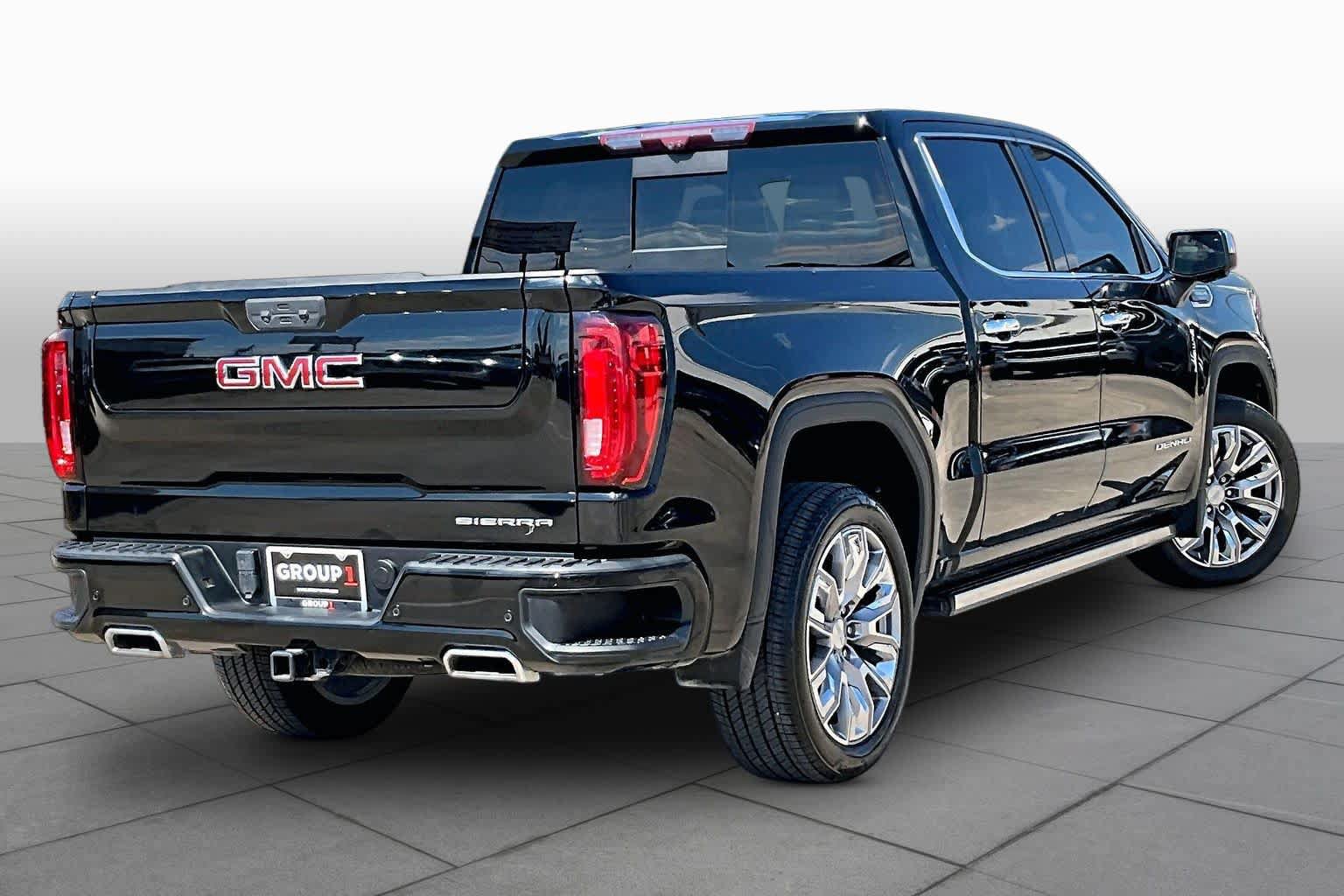 Used 2022 GMC Sierra 1500 Denali w/ Denali Reserve Package RWD image 13