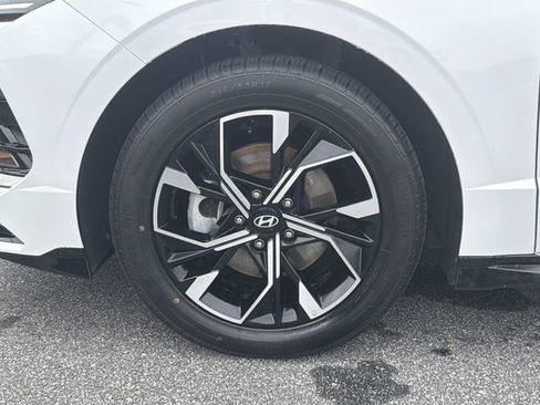 Certified 2025 Hyundai Sonata SEL FWD image 12