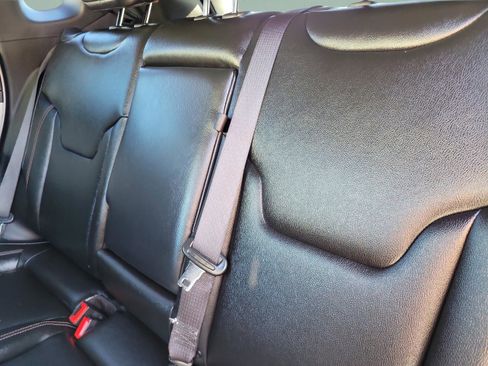 Used 2024 Jeep Compass Limited image 24