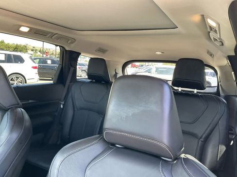 Used 2023 INFINITI QX60 Luxe w/ Cargo Package image 15