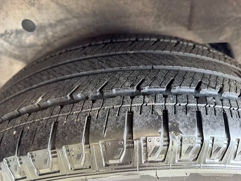 Used 2025 Lincoln Navigator Reserve AWD/4WD image 27