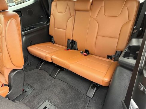 Used 2023 Kia Telluride SX X-Line image 13