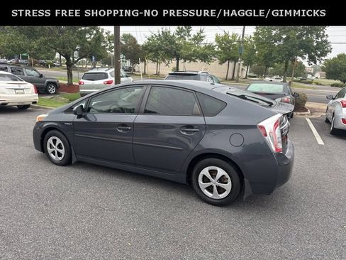 Used 2012 Toyota Prius Two image 6