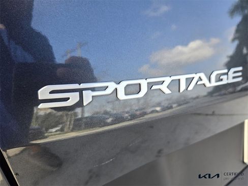 Certified 2023 Kia Sportage X-Line w/ X-Line Premium Package image 17