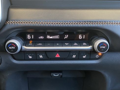 Certified 2026 MAZDA CX-50 AWD 2.5 Hybrid w/ Weather Package image 37