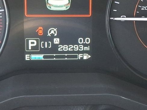 Used 2023 Subaru Crosstrek 2.0i Premium image 19